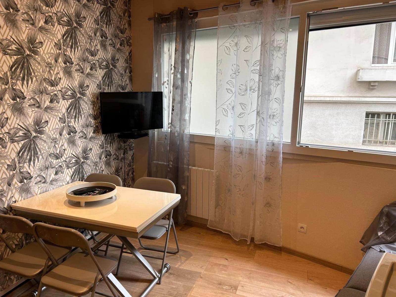Appartement De Luxe En R/C Idealment Place En Hyper Centre Lourdes Luaran gambar