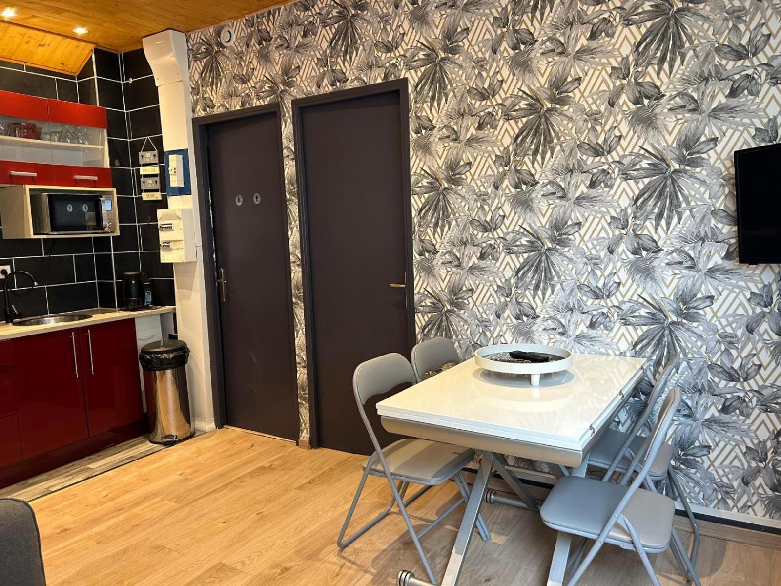 Appartement De Luxe En R/C Idealment Place En Hyper Centre Lourdes Luaran gambar