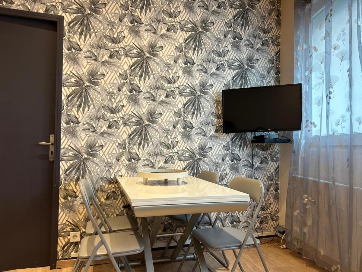 Appartement De Luxe En R/C Idealment Place En Hyper Centre Lourdes Luaran gambar